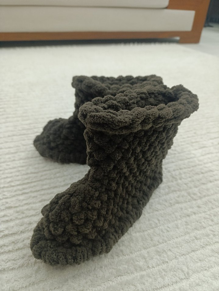 Kahverengi Örgü Sıcak Ev botu - Görsel 4