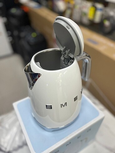 Diğer Smeg 1.7 beyaz cattele