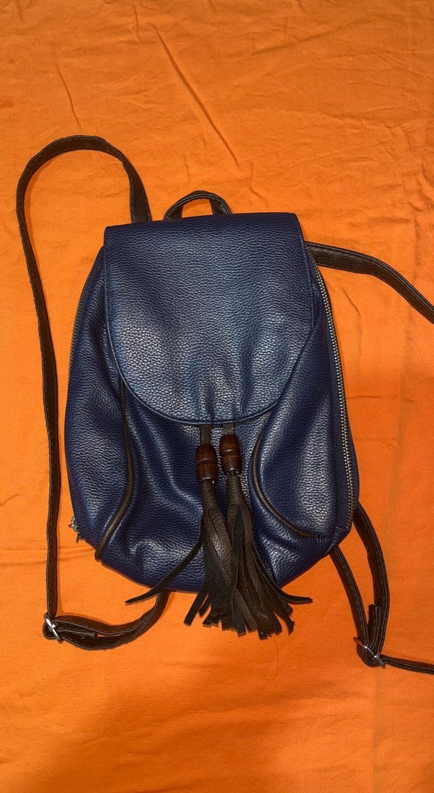 Kadın Deri Püsküllü Lacivert Sırt Çantası - Görsel 2