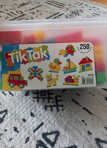 Diğer 250 parça lego