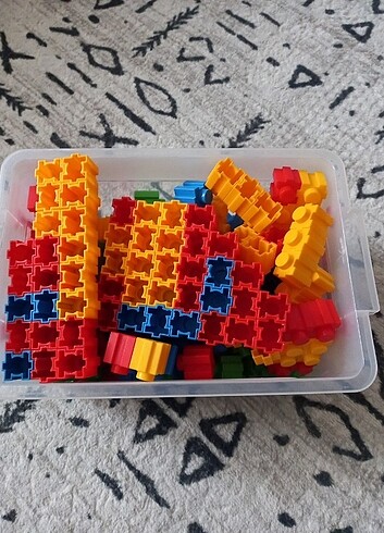 Beden 250 parça lego