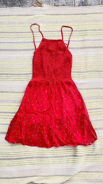 Bershka elbise