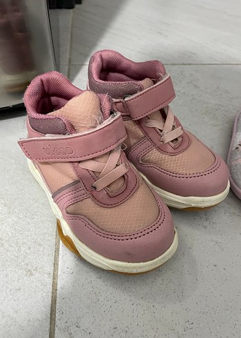 Kız Çocuk Pembe Cırtcırtlı Spor Ayakkabı - Görsel 2
