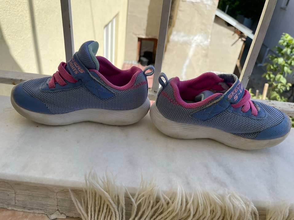 Skechers Cırt Cırtlı Kız Çocuk Spor Ayakkabı - Görsel 5