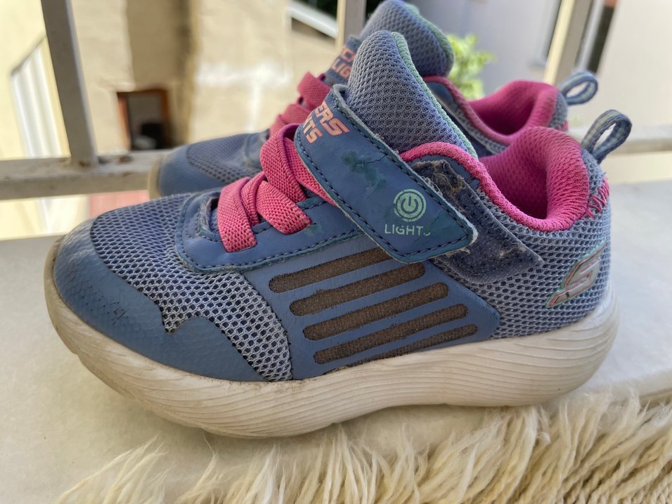 Skechers Cırt Cırtlı Kız Çocuk Spor Ayakkabı - Görsel 3