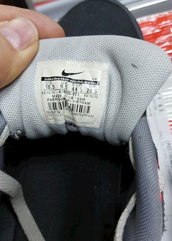 45 numara temiz dar kalıp erkek spor ayakkabısı. - Görsel 4