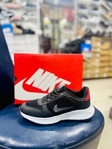 Unisex spor ayakkabı bayan ithal Nike 39 numara
