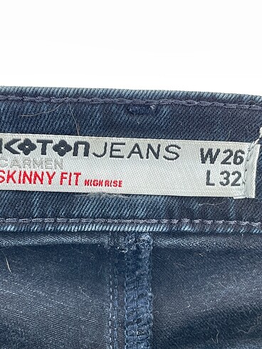 26 Beden lacivert Renk Koton Jean / Kot %70 İndirimli.