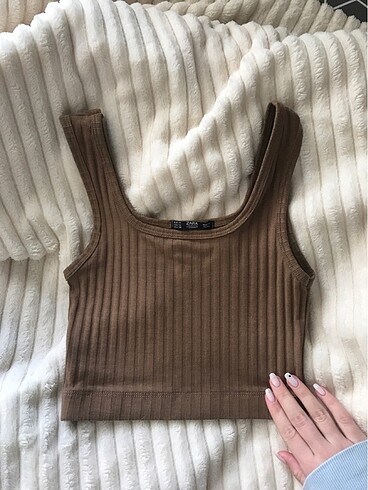 Zara Crop