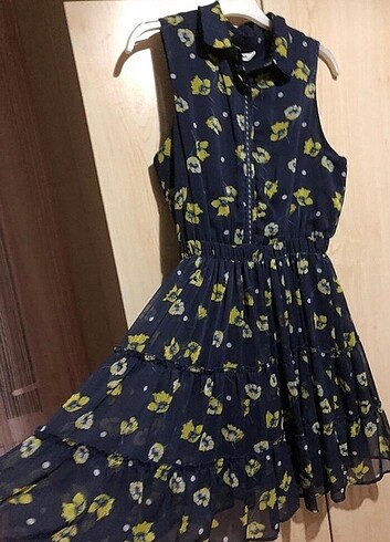 Kadın çiçekli elbise  - Görsel 3