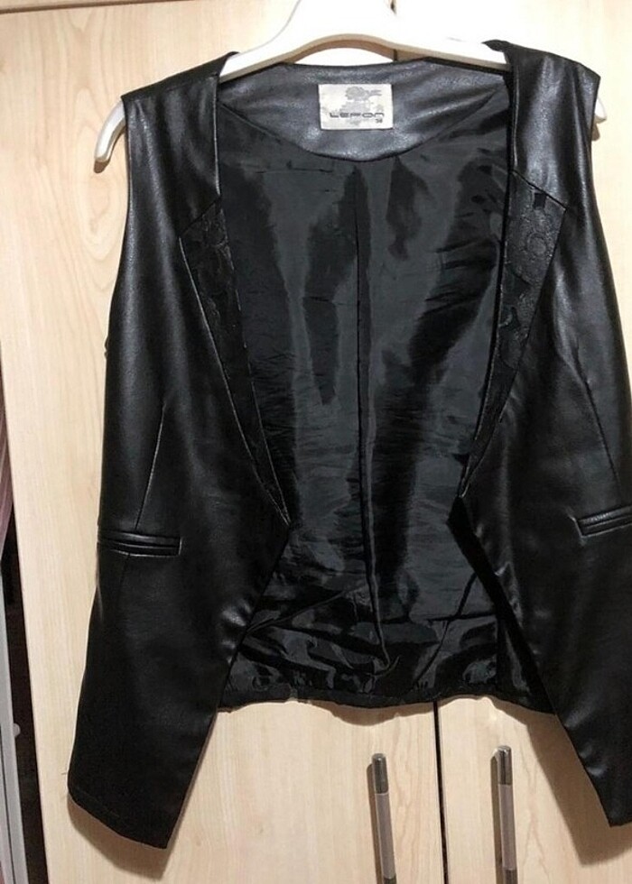 Kadın deri yelek - Görsel 2