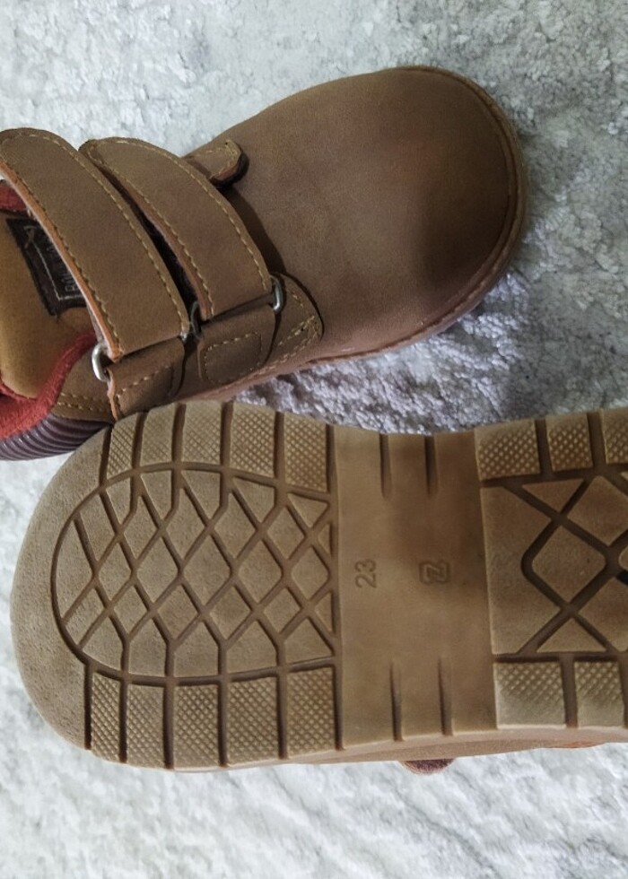 LC Waikiki çocuk bot - Görsel 4