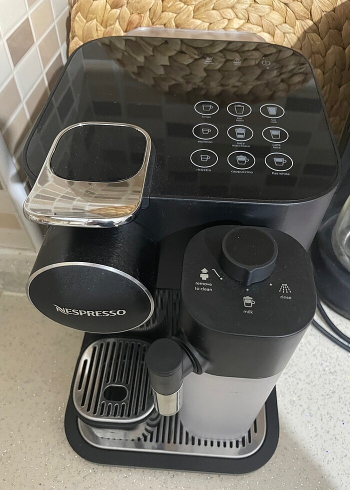 Nespresso Gran Latissimo kahve makinesi - Görsel 3