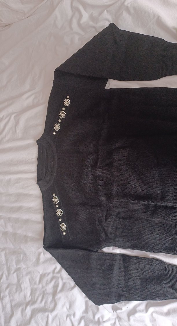 Düğmeli Siyah Kadın Kazak - Görsel 2