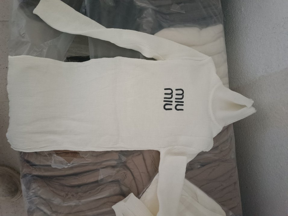 Beyaz Miu Miu Balıkçı Yaka Triko Kazak - Görsel 2