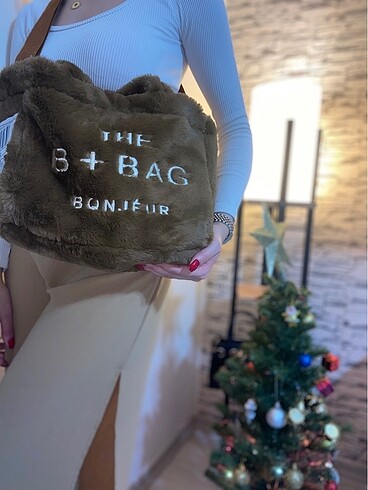  Beden The Totebag Peluş Çanta