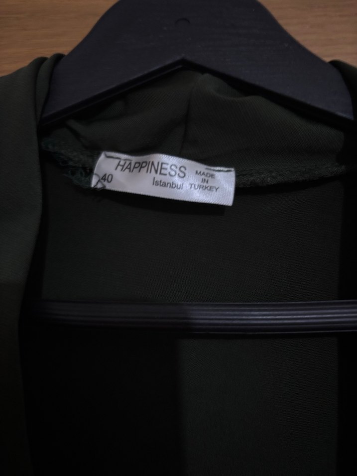 V Yaka Drapeli Yeşil Bluz - Görsel 2