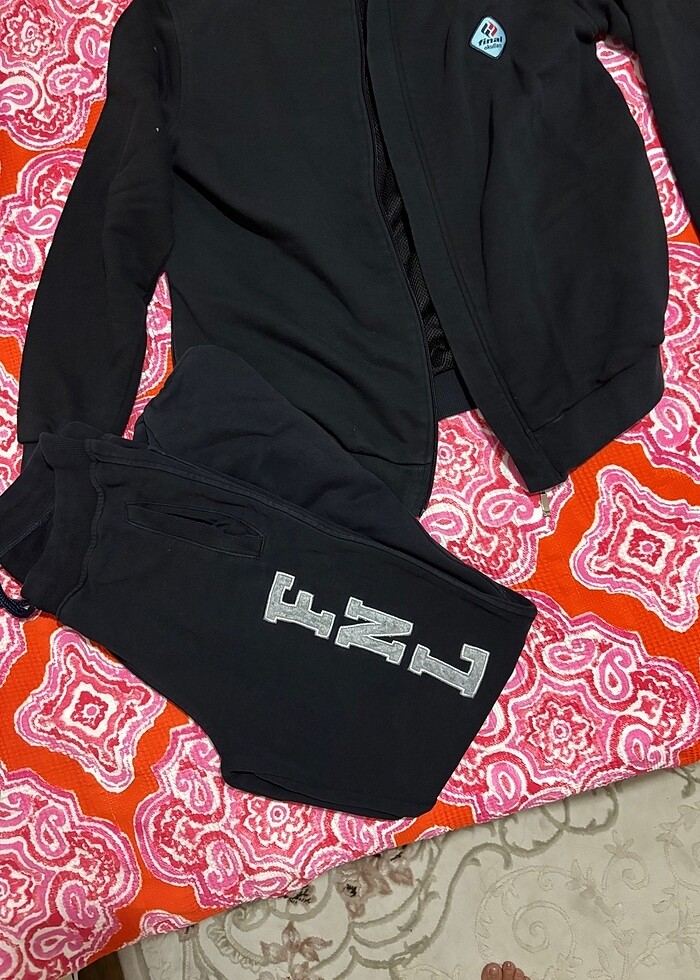 Final koleji eşofman takımı - Görsel 2