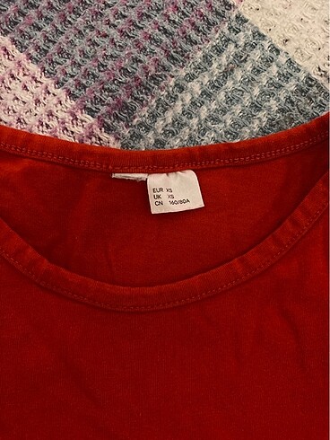 H&M HM kırmızı basic üst