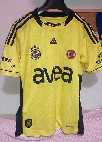 Orijinal Fenerbahçe forması 13 14 yaş