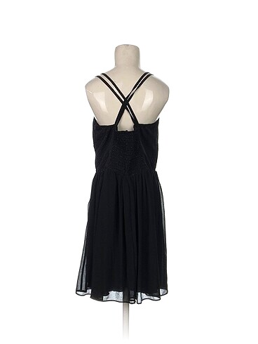 l Beden Bershka Mini Elbise %70 İndirimli.