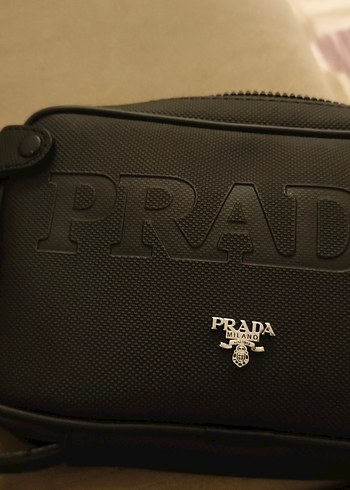 Prada Siyah Minimal Capraz Canta