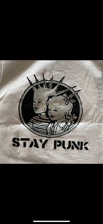 Killstar Stay punk baskılı crop