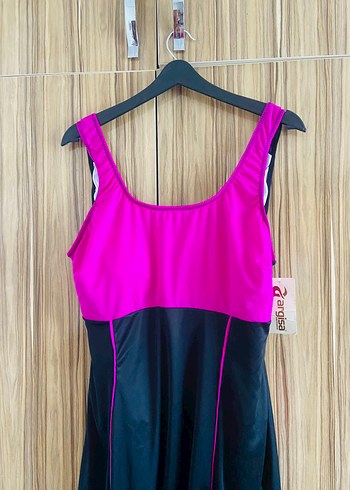 Pembe Siyah Kadın Spor Mayo - Görsel 4