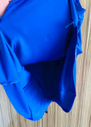 Parlak Mavi Drapeli Kadın Mayo - Görsel 4