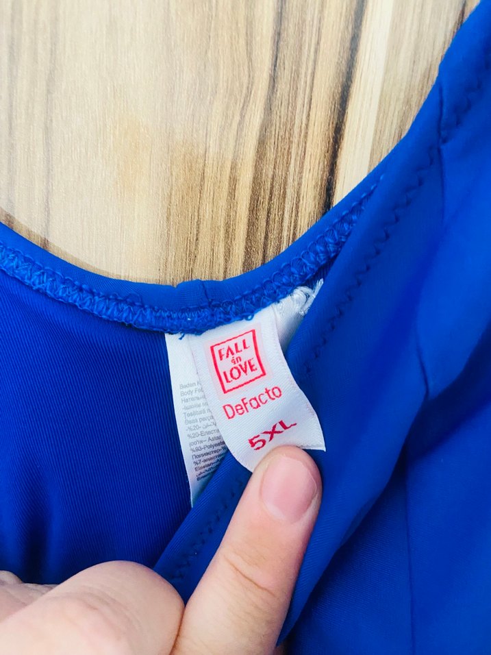 Parlak Mavi Drapeli Kadın Mayo - Görsel 3