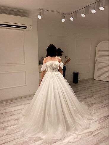 Nova sposa gelinlik