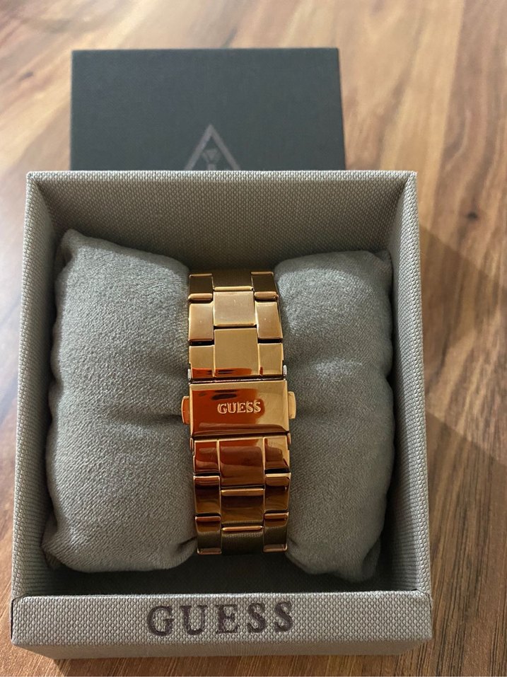 Guess Kadın Altın Renk Klasik Saat - Görsel 2