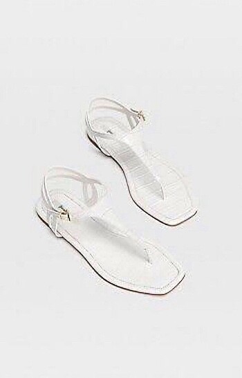 Stradivarius Stradivarius parmak arası kroko sandalet