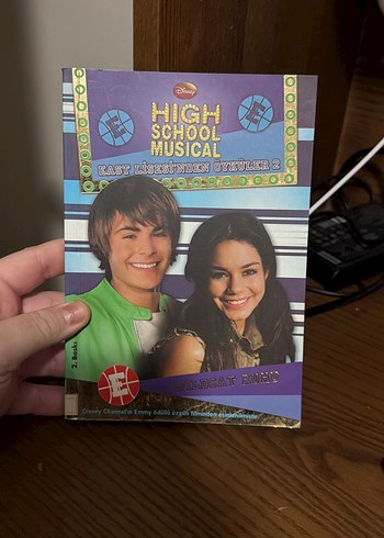 High School Musical 2 Kitabı