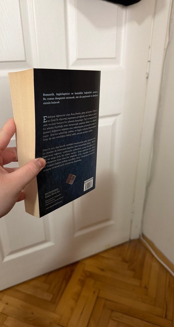 Grinin Elli Tonu - E L James - Görsel 5