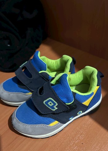 Erkek Çocuk Mavi Cırtlı Spor Ayakkabı - Görsel 3