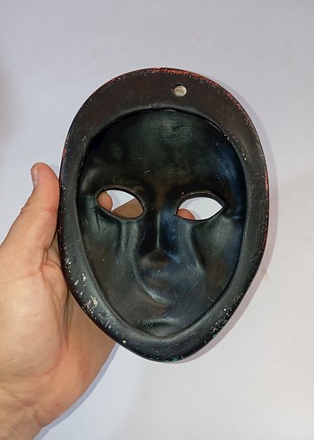 Siyah Yüz Maskesi - Görsel 3
