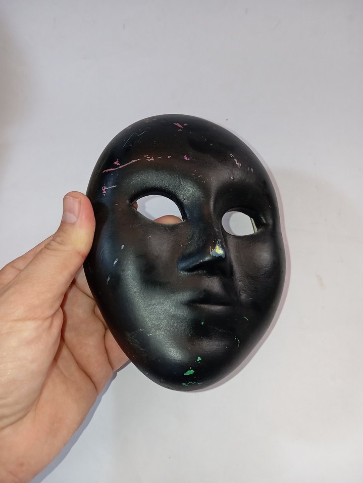 Siyah Yüz Maskesi - Görsel 2