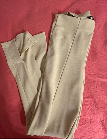 zara ispanyol paça yırtmaçlı alt