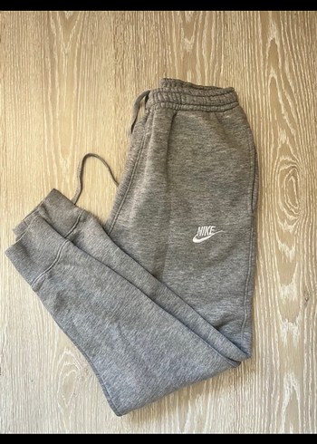 Nike Gri Melanj Esofman Alti