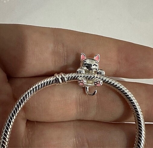 Kedili Charm
