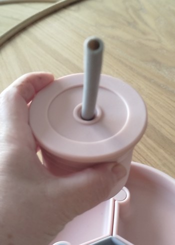 OiOi Pastel Pembe Bölmeli Çocuk Tabak ve Bardak Seti
