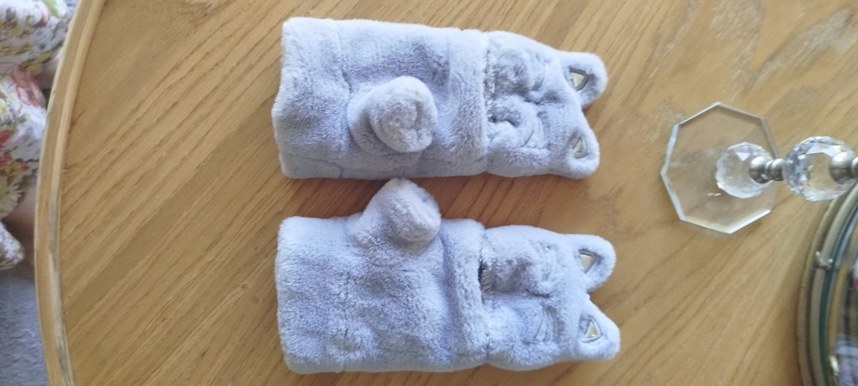 Peluş Kız Eldiveni, Kulak ve Kalp Detaylı, Gri - Görsel 2