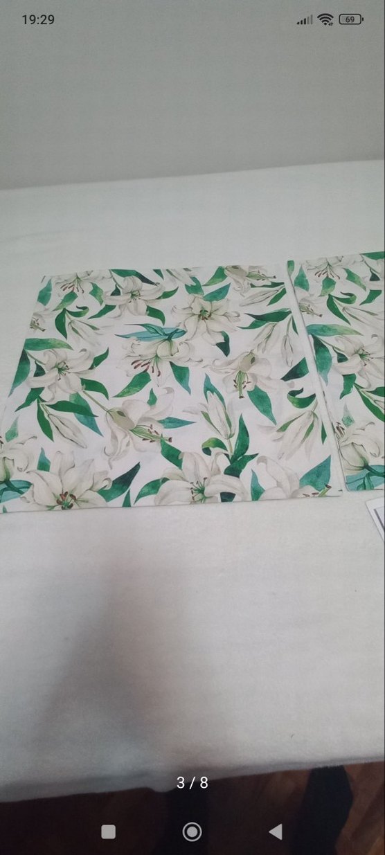 Yeşil Desenli Modern Kırlent Kılıfı - Görsel 4