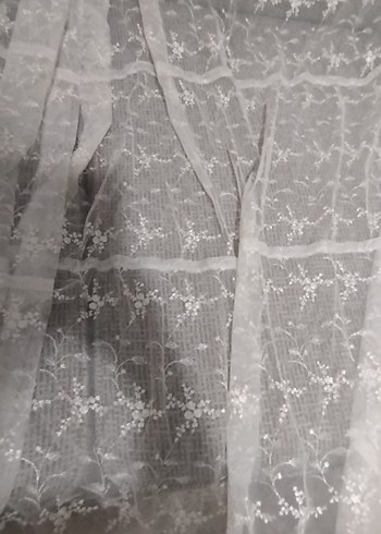 Nakışlı Beyaz Tül Perde 2 adet uzun perde tek pencereliktir - Görsel 4