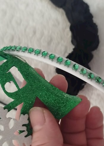 Yeşil Nakışlı Rock Punk Lastikli Çocuk Saç Bandı - Görsel 3