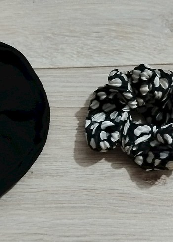 Siyah Beyaz Puantiyeli Lastikli Saç Tokaları - Görsel 2