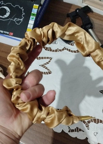 Bej Saten Fırfırlı Bohem Taç - Görsel 3