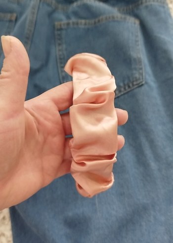 Pembe Fırfırlı Kadın Saç Bandı - Görsel 3