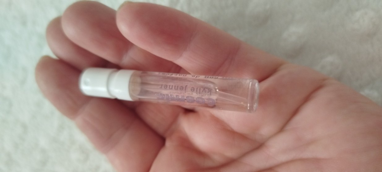 cosmic kylie jenner - Görsel 3